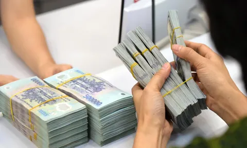 Hai tuần liên tiếp bơm ròng, NHNN đưa hơn 24.000 tỷ đồng trở lại thị trường